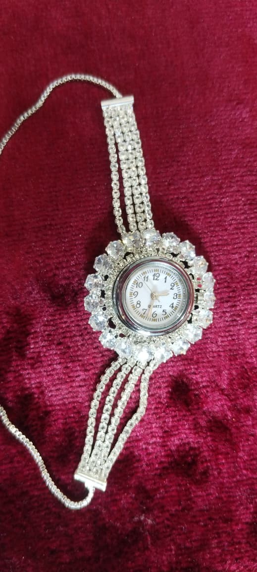 Ladies Diamond Bracelet KIDS Watch - AM01029RW